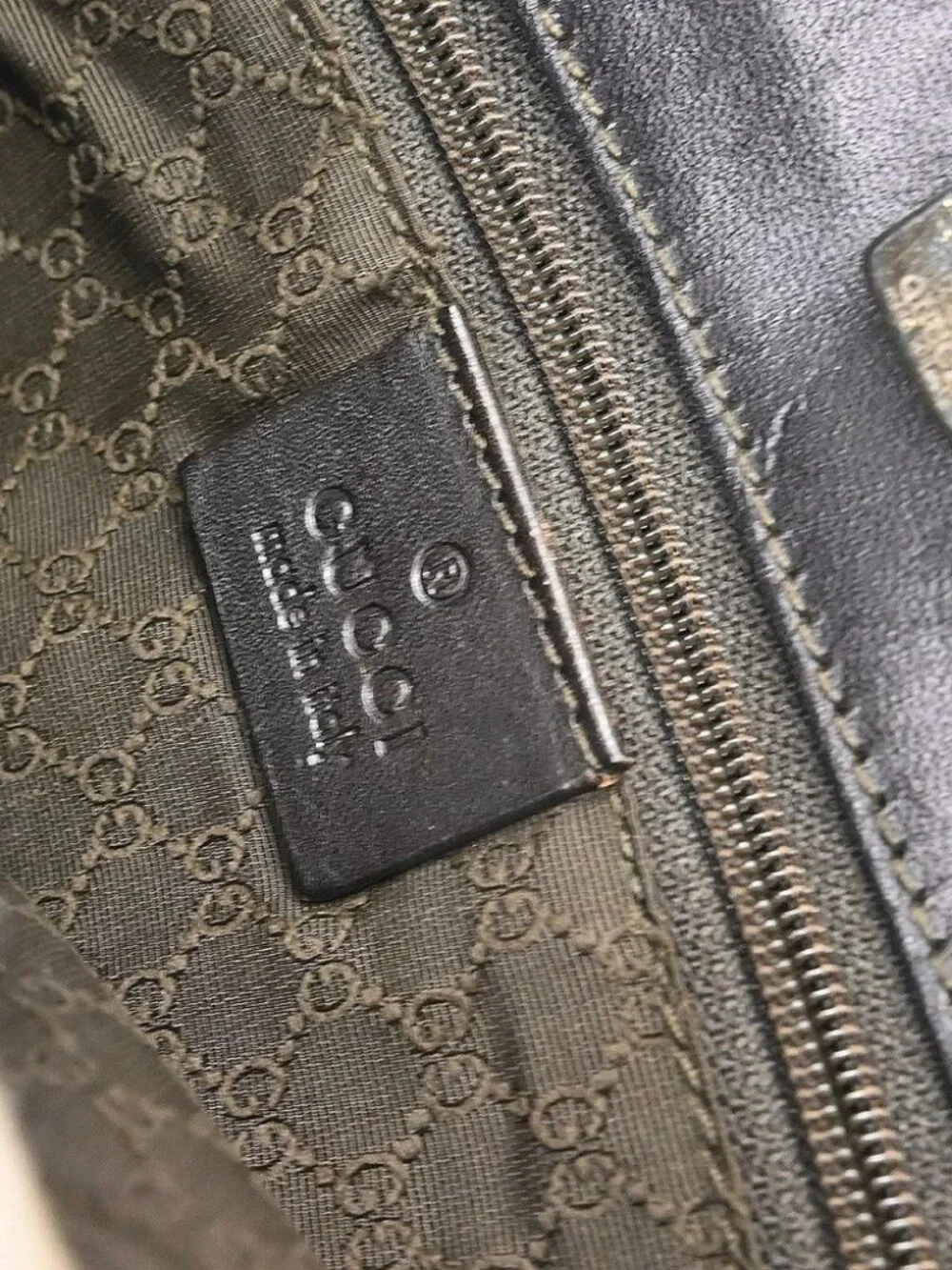 Gucci Beige Canvas Sherry Hand Bag 001